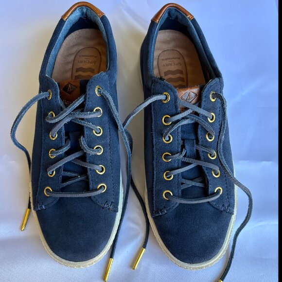 Women's Navy Blue Suede Sperry's - Picture 2 of 7